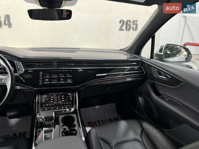 Белый Ауди Ку 7, объемом двигателя 1.98 л и пробегом 13 тыс. км за 51500 $, фото 29 на Automoto.ua