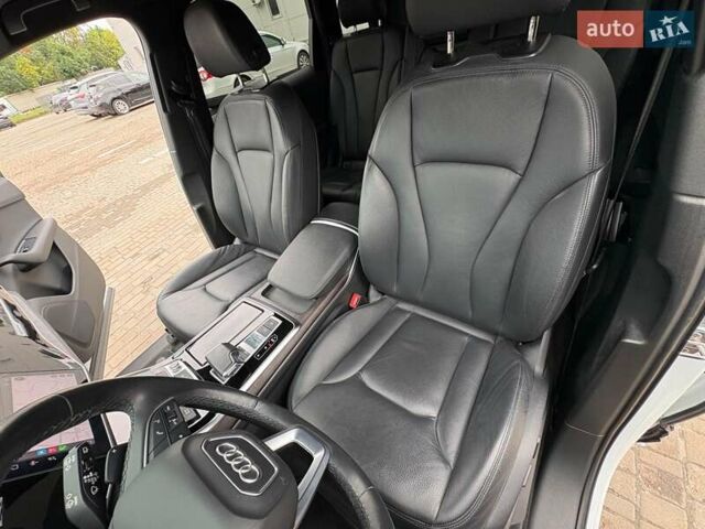 Білий Ауді Ку 7, об'ємом двигуна 2.97 л та пробігом 92 тис. км за 69462 $, фото 12 на Automoto.ua