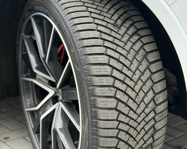 Белый Ауди Ку 7, объемом двигателя 3 л и пробегом 141 тыс. км за 73900 $, фото 8 на Automoto.ua