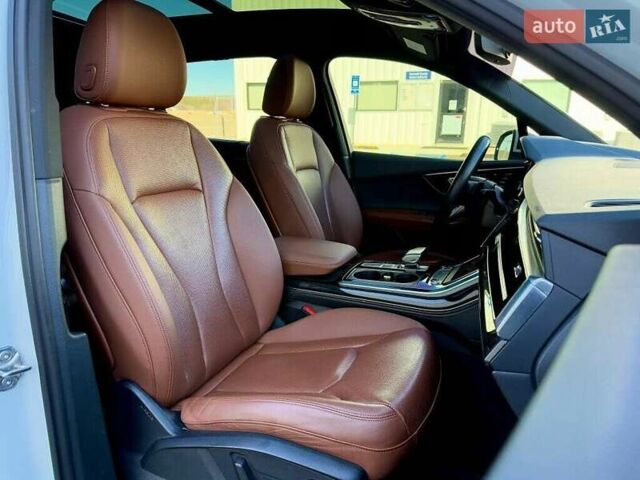 Белый Ауди Ку 7, объемом двигателя 3 л и пробегом 102 тыс. км за 17600 $, фото 19 на Automoto.ua