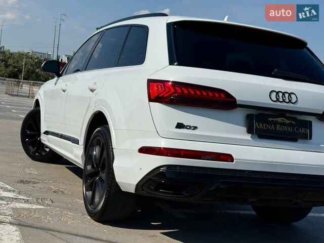 Белый Ауди Ку 7, объемом двигателя 3 л и пробегом 48 тыс. км за 61000 $, фото 8 на Automoto.ua