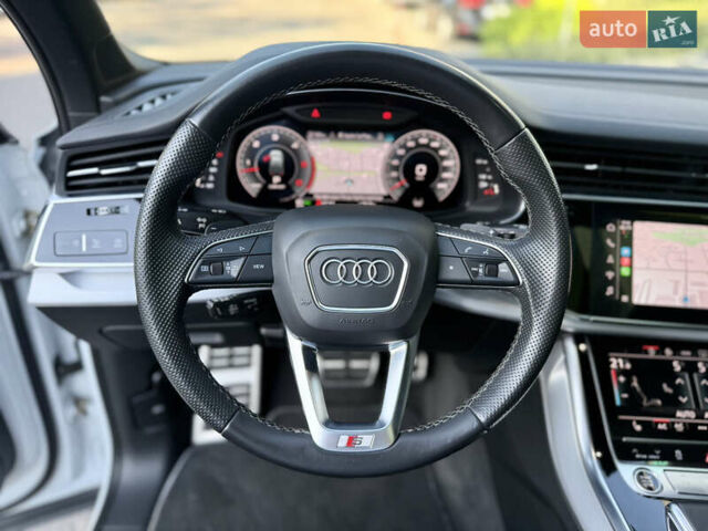 Білий Ауді Ку 7, об'ємом двигуна 2.97 л та пробігом 81 тис. км за 61900 $, фото 41 на Automoto.ua