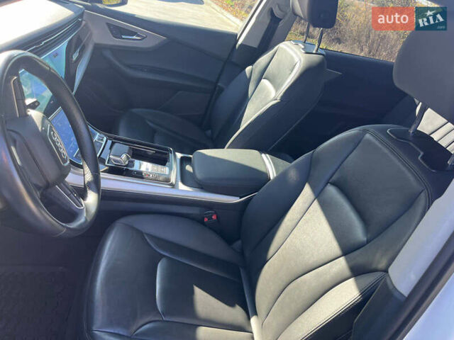 Белый Ауди Ку 7, объемом двигателя 3 л и пробегом 138 тыс. км за 55000 $, фото 5 на Automoto.ua