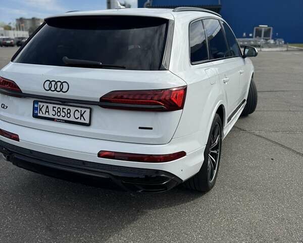 Белый Ауди Ку 7, объемом двигателя 1.98 л и пробегом 84 тыс. км за 52000 $, фото 5 на Automoto.ua