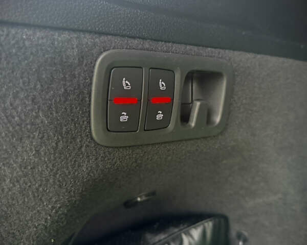 Белый Ауди Ку 7, объемом двигателя 3 л и пробегом 65 тыс. км за 45500 $, фото 22 на Automoto.ua