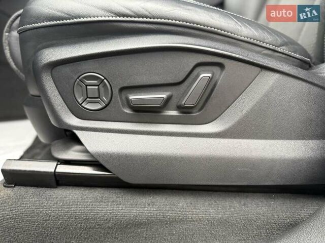 Білий Ауді Ку 7, об'ємом двигуна 2.97 л та пробігом 164 тис. км за 57000 $, фото 17 на Automoto.ua