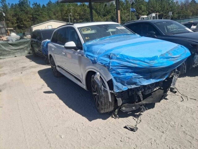 Ауди Ку 7 2021 в Львове на Automoto.ua Белый Ауди Ку 7, объемом двигателя 3 л и пробегом 110 тыс. км за 29000 $, фото 6 на Automoto.ua