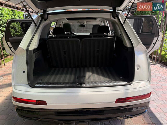 Білий Ауді Ку 7, об'ємом двигуна 3 л та пробігом 59 тис. км за 62700 $, фото 9 на Automoto.ua