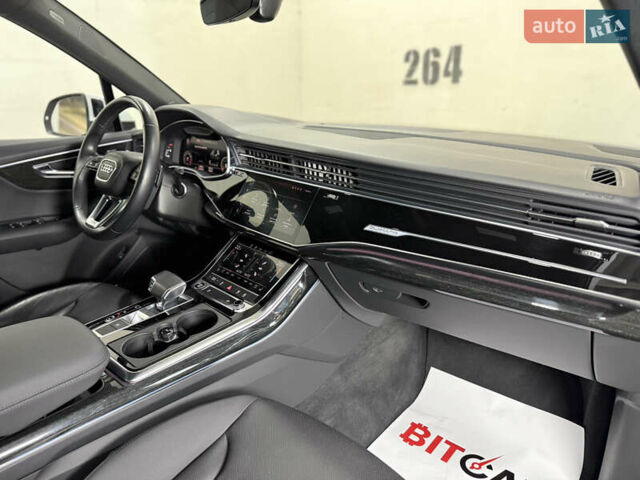 Белый Ауди Ку 7, объемом двигателя 1.98 л и пробегом 13 тыс. км за 51500 $, фото 27 на Automoto.ua