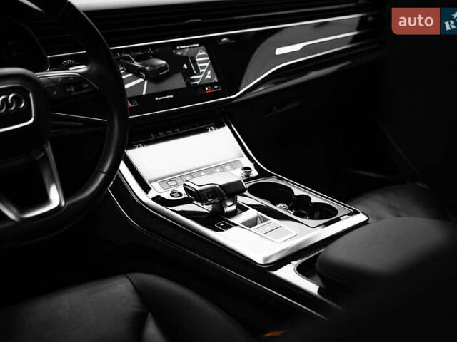 Белый Ауди Ку 7, объемом двигателя 3 л и пробегом 110 тыс. км за 47900 $, фото 31 на Automoto.ua