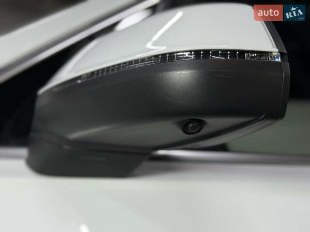 Белый Ауди Ку 7, объемом двигателя 1.98 л и пробегом 13 тыс. км за 51500 $, фото 15 на Automoto.ua