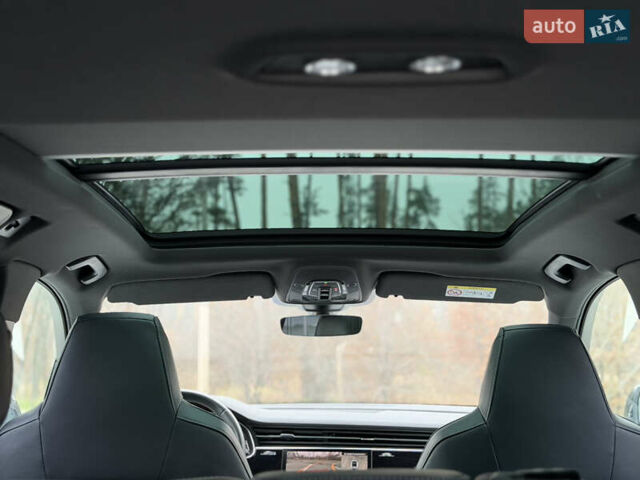 Белый Ауди Ку 7, объемом двигателя 3 л и пробегом 141 тыс. км за 73900 $, фото 48 на Automoto.ua