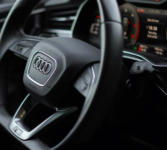 Белый Ауди Ку 7, объемом двигателя 2.97 л и пробегом 87 тыс. км за 68000 $, фото 9 на Automoto.ua