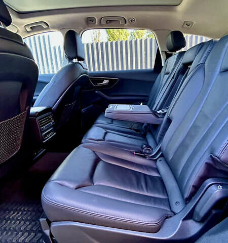 Білий Ауді Ку 7, об'ємом двигуна 1.98 л та пробігом 67 тис. км за 49700 $, фото 25 на Automoto.ua