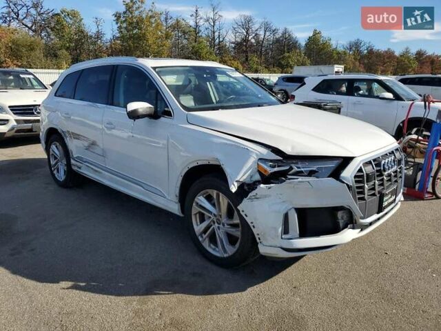 Белый Ауди Ку 7, объемом двигателя 1.98 л и пробегом 16 тыс. км за 34000 $, фото 3 на Automoto.ua