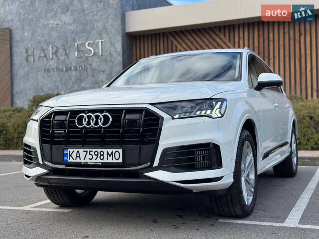 Белый Ауди Ку 7, объемом двигателя 3 л и пробегом 10 тыс. км за 57000 $, фото 1 на Automoto.ua