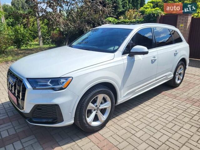 Белый Ауди Ку 7, объемом двигателя 1.98 л и пробегом 67 тыс. км за 44000 $, фото 1 на Automoto.ua