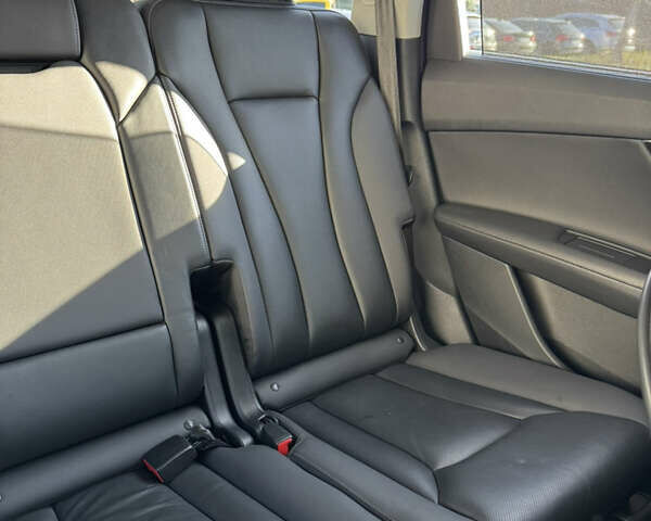 Білий Ауді Ку 7, об'ємом двигуна 3 л та пробігом 66 тис. км за 49800 $, фото 26 на Automoto.ua