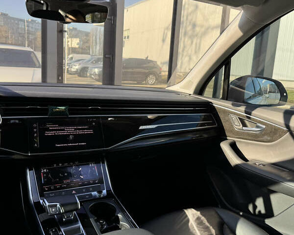 Білий Ауді Ку 7, об'ємом двигуна 3 л та пробігом 66 тис. км за 49800 $, фото 21 на Automoto.ua