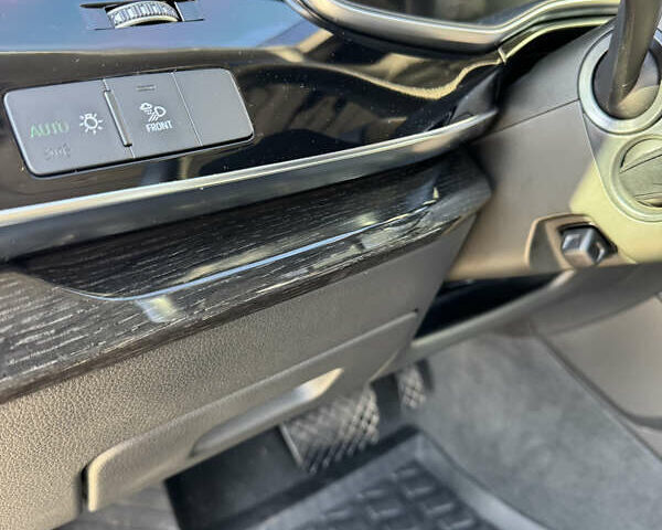 Білий Ауді Ку 7, об'ємом двигуна 3 л та пробігом 66 тис. км за 49800 $, фото 19 на Automoto.ua