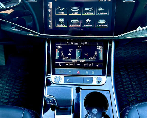 Білий Ауді Ку 7, об'ємом двигуна 1.98 л та пробігом 67 тис. км за 49700 $, фото 8 на Automoto.ua