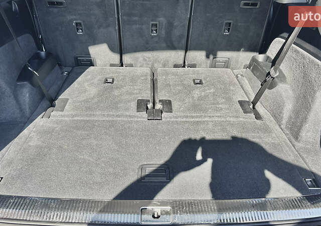 Білий Ауді Ку 7, об'ємом двигуна 1.98 л та пробігом 67 тис. км за 49700 $, фото 19 на Automoto.ua