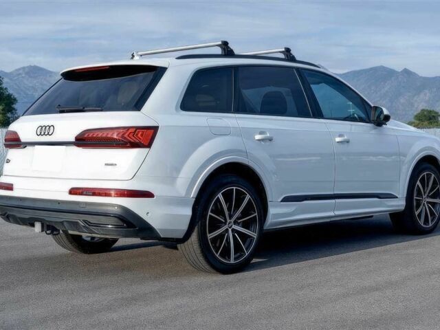 Белый Ауди Ку 7, объемом двигателя 3 л и пробегом 13 тыс. км за 35500 $, фото 7 на Automoto.ua