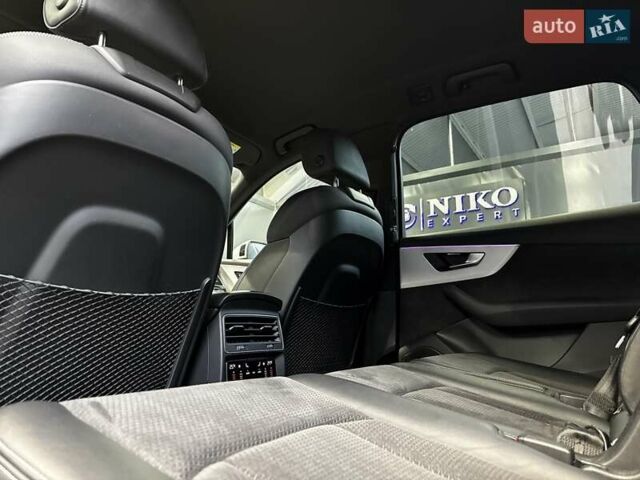 Білий Ауді Ку 7, об'ємом двигуна 3 л та пробігом 118 тис. км за 62000 $, фото 37 на Automoto.ua