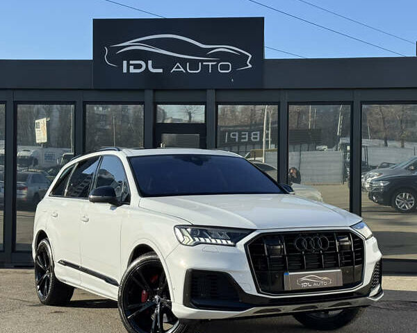 Білий Ауді Ку 7, об'ємом двигуна 3 л та пробігом 66 тис. км за 49800 $, фото 3 на Automoto.ua