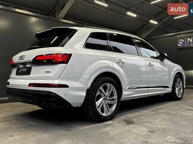 Білий Ауді Ку 7, об'ємом двигуна 3 л та пробігом 118 тис. км за 62000 $, фото 18 на Automoto.ua