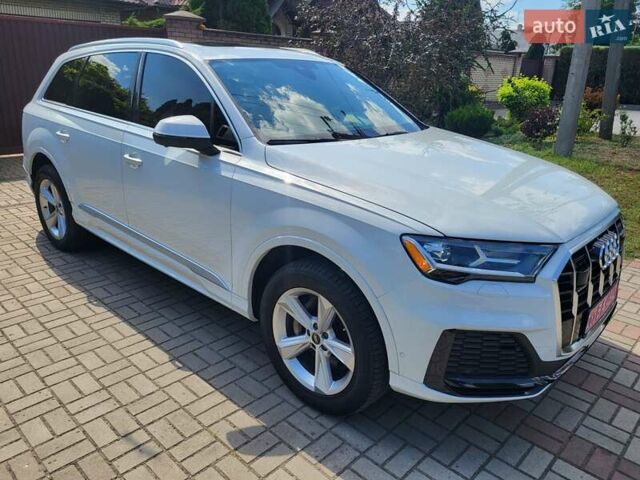 Белый Ауди Ку 7, объемом двигателя 1.98 л и пробегом 67 тыс. км за 44000 $, фото 4 на Automoto.ua