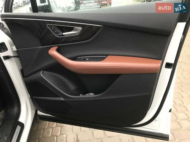 Белый Ауди Ку 7, объемом двигателя 3 л и пробегом 37 тыс. км за 52000 $, фото 11 на Automoto.ua