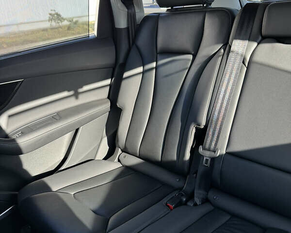 Білий Ауді Ку 7, об'ємом двигуна 3 л та пробігом 66 тис. км за 49800 $, фото 27 на Automoto.ua