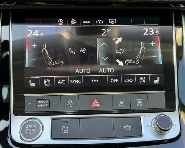 Білий Ауді Ку 7, об'ємом двигуна 3 л та пробігом 66 тис. км за 49800 $, фото 24 на Automoto.ua