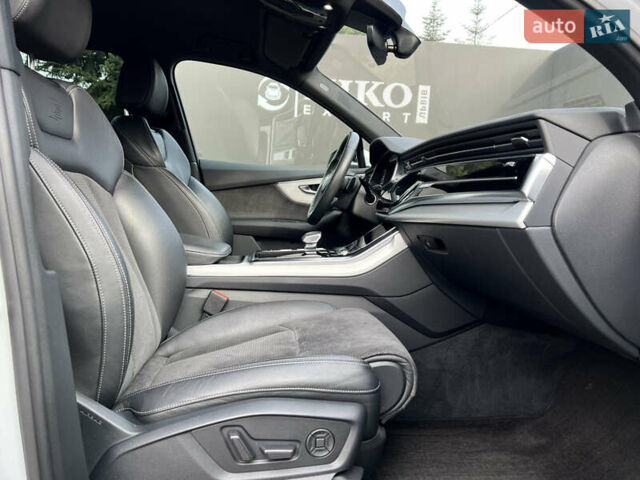 Білий Ауді Ку 7, об'ємом двигуна 3 л та пробігом 117 тис. км за 58200 $, фото 34 на Automoto.ua