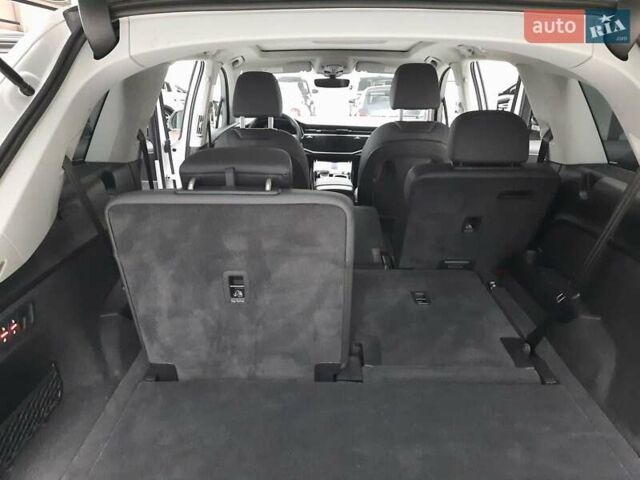 Белый Ауди Ку 7, объемом двигателя 3 л и пробегом 19 тыс. км за 55500 $, фото 21 на Automoto.ua