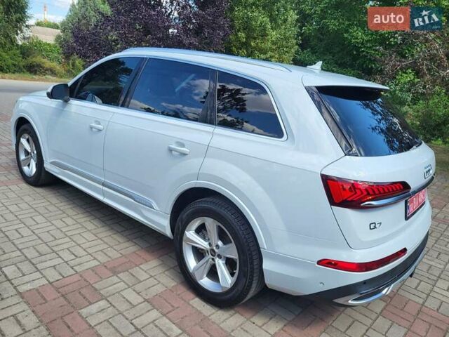 Белый Ауди Ку 7, объемом двигателя 1.98 л и пробегом 67 тыс. км за 44000 $, фото 20 на Automoto.ua