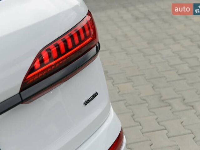 Белый Ауди Ку 7, объемом двигателя 2.97 л и пробегом 91 тыс. км за 76500 $, фото 8 на Automoto.ua