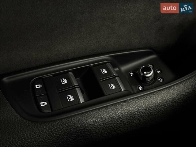 Білий Ауді Ку 7, об'ємом двигуна 3 л та пробігом 118 тис. км за 62000 $, фото 39 на Automoto.ua