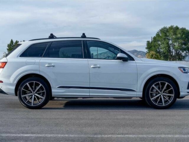 Белый Ауди Ку 7, объемом двигателя 3 л и пробегом 13 тыс. км за 35500 $, фото 3 на Automoto.ua