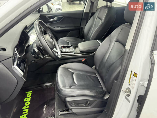 Белый Ауди Ку 7, объемом двигателя 2 л и пробегом 45 тыс. км за 51900 $, фото 15 на Automoto.ua