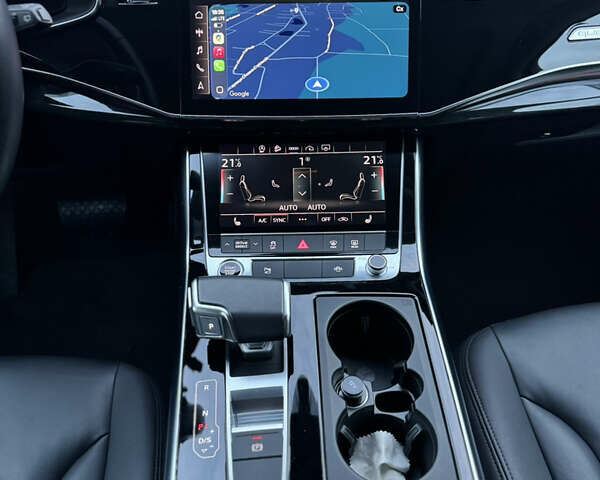 Білий Ауді Ку 7, об'ємом двигуна 3 л та пробігом 45 тис. км за 50000 $, фото 26 на Automoto.ua