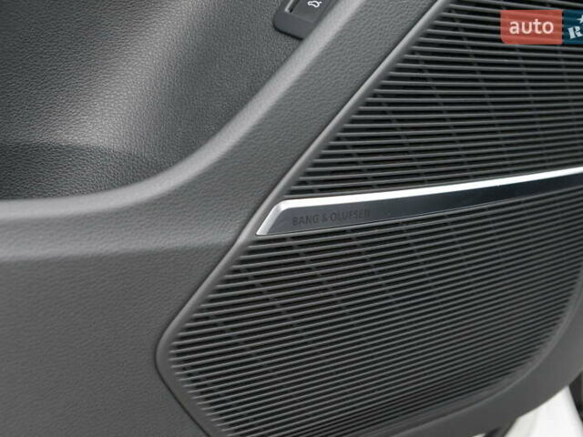 Белый Ауди Ку 7, объемом двигателя 2.97 л и пробегом 91 тыс. км за 76500 $, фото 34 на Automoto.ua