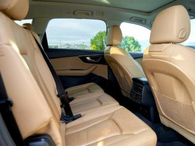 Белый Ауди Ку 7, объемом двигателя 3 л и пробегом 20 тыс. км за 14000 $, фото 12 на Automoto.ua