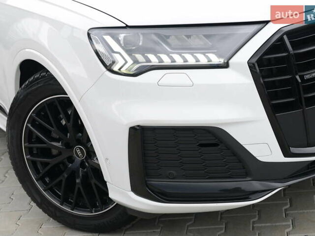 Белый Ауди Ку 7, объемом двигателя 2.97 л и пробегом 91 тыс. км за 76500 $, фото 1 на Automoto.ua