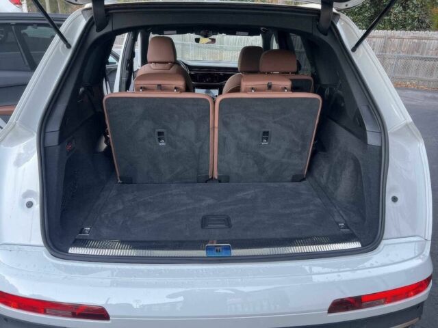 Белый Ауди Ку 7, объемом двигателя 2 л и пробегом 21 тыс. км за 37600 $, фото 15 на Automoto.ua