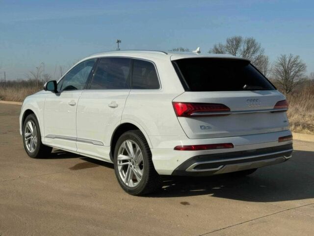 Белый Ауди Ку 7, объемом двигателя 3 л и пробегом 26 тыс. км за 26500 $, фото 3 на Automoto.ua