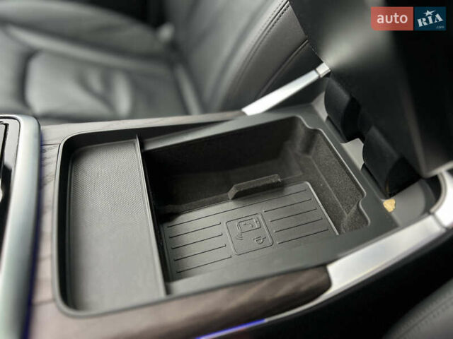 Білий Ауді Ку 7, об'ємом двигуна 3 л та пробігом 24 тис. км за 49999 $, фото 55 на Automoto.ua