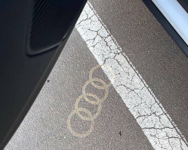 Белый Ауди Ку 7, объемом двигателя 3 л и пробегом 30 тыс. км за 63695 $, фото 22 на Automoto.ua