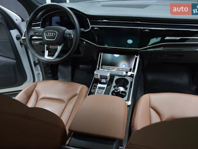 Белый Ауди Ку 7, объемом двигателя 1.98 л и пробегом 50 тыс. км за 59900 $, фото 2 на Automoto.ua